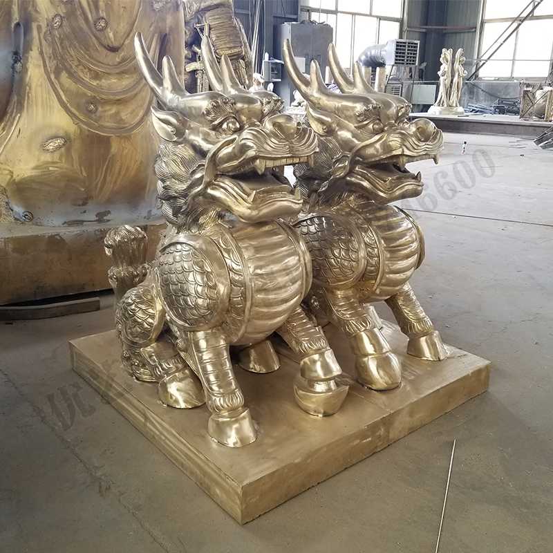 銅麒麟擺件，風水麒麟擺件，傳統(tǒng)麒麟雕塑